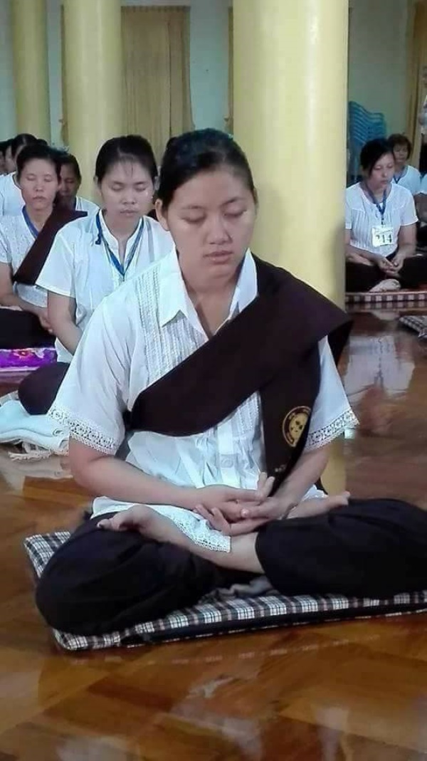 တရားစခန်းမှာ အဓိဌာန်အောင်မြင်ခဲ့တဲ့ ပါရမီရှင်လေး ချမ်းမီမီကို - Myanmarload