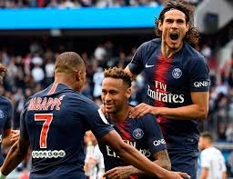 កីឡាករ Cavani, Mbappe និង Neymar