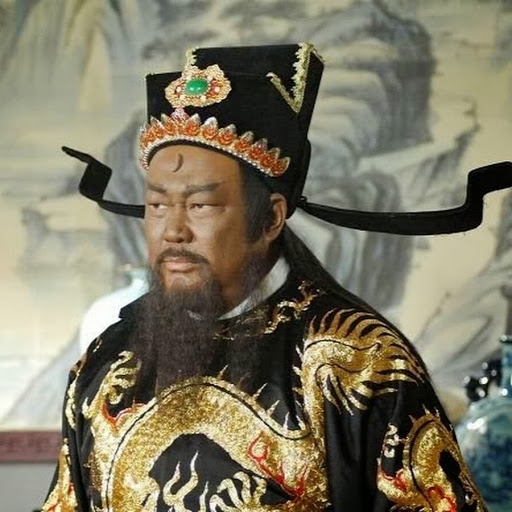Jin Chao Chun សម្តែង​ជា​តួលោកម្ចាស់​ប៉ាវ