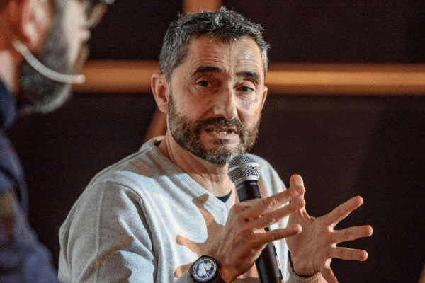  លោក Valverde