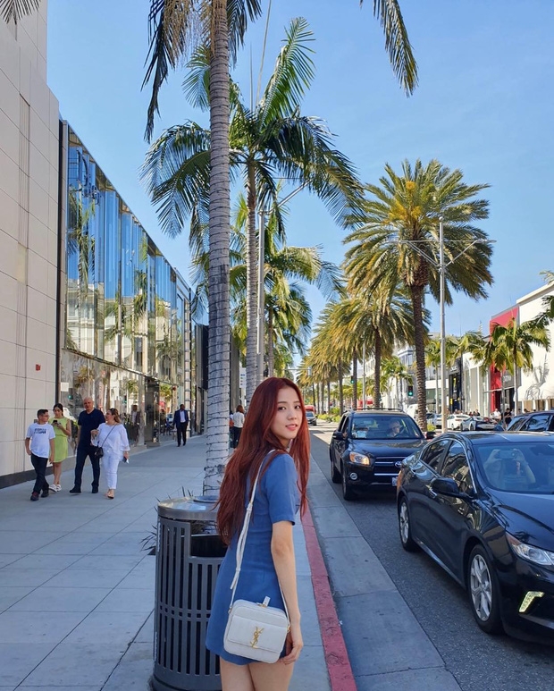 រូបភាព Jisoo