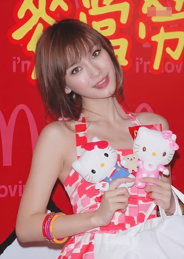 សម្រស់ Angela Baby កាលពីអាយុ១៩ឆ្នាំ