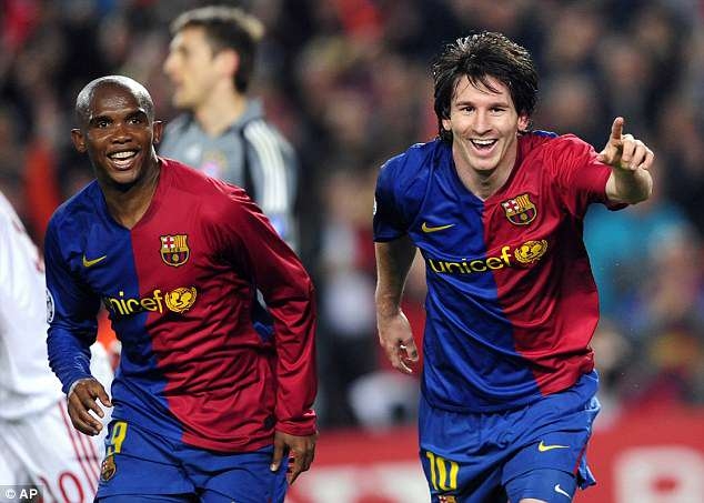 &nbsp; កីឡាករ Samuel Eto’o និង Lionel Messi