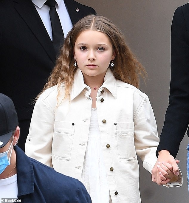  Harper Beckham ជាមួយរូបរាងថ្មី