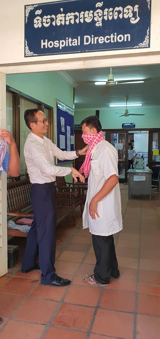 សកម្មភាព ពាក់ក្រម៉ា របស់ក្រុមគ្រូពេទ្យ