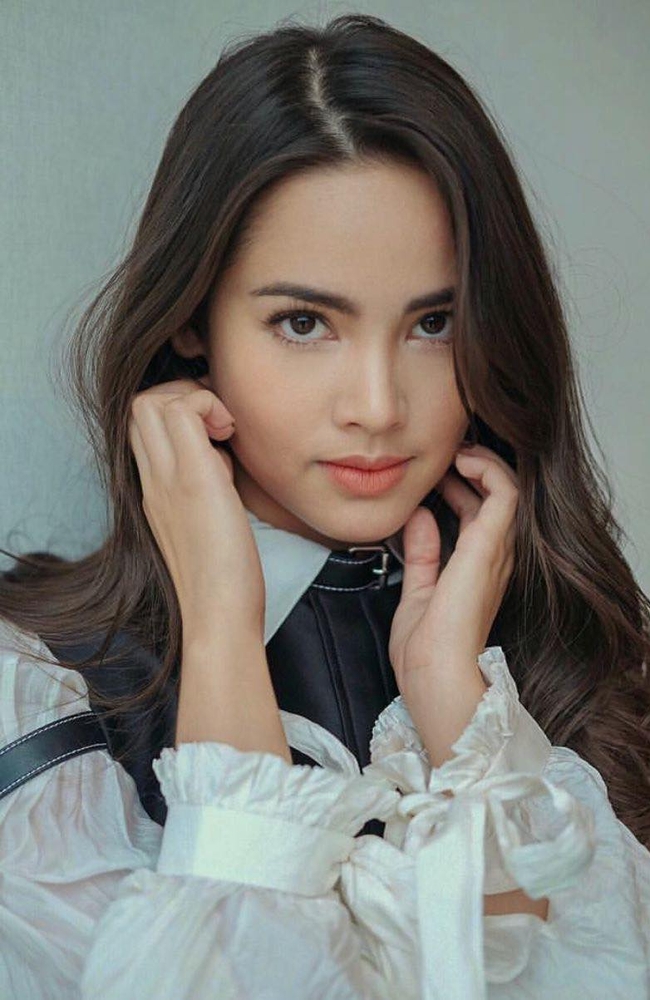 Yaya Urassaya&nbsp;