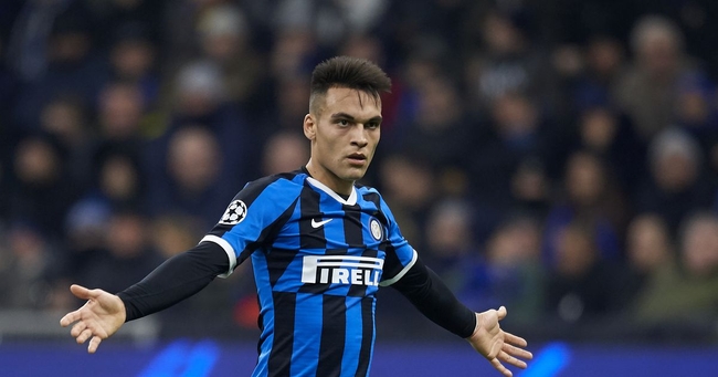  កីឡាករ Lautaro Martinez