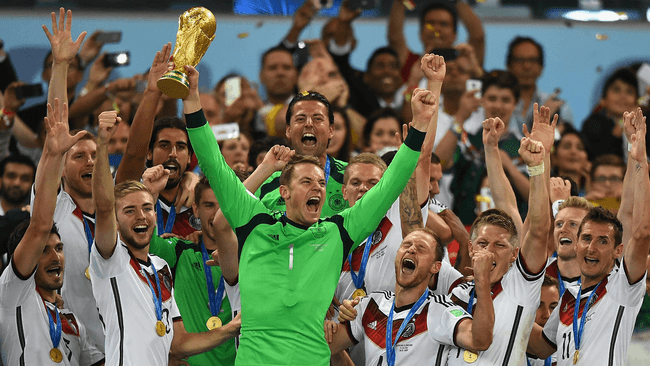 &nbsp; កីឡាករ&nbsp;Manuel Neuer កាន់ពាន World Cup (2014)