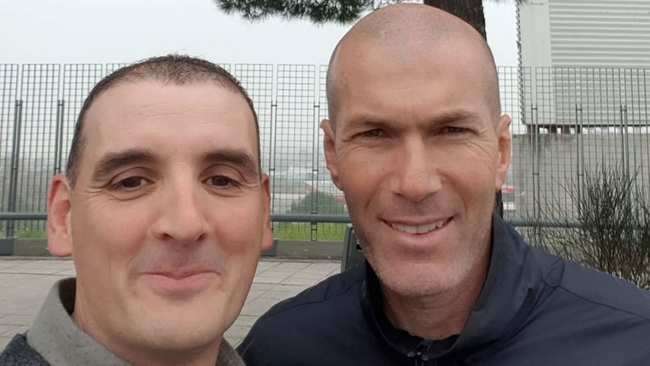 លោក Zinedine Zidane និងលោក Ignacio Fernandez