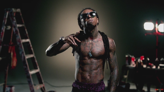 ៩. Lil Wayne<br><br>