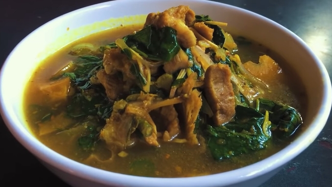 សម្លកកូរសាច់ជ្រូក