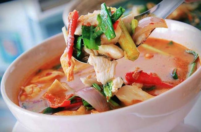 តុងយ៉ាំ សាច់មាន់