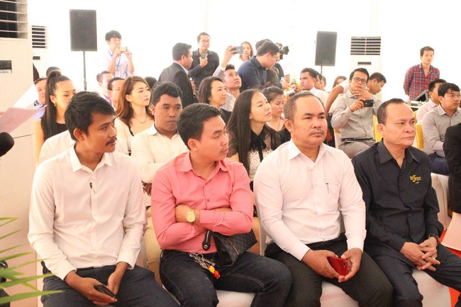 ពិធីបើកកម្មវិធីតាំងពិព័រណ៍ខ្មែរ-ជប៉ុន