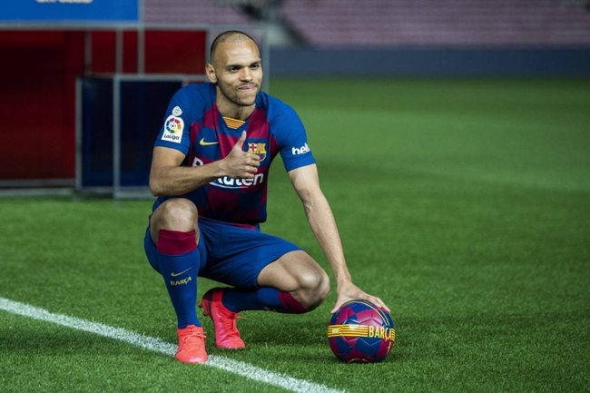 &nbsp; កីឡាករ&nbsp;Martin Braithwaite