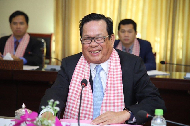 https://s5.kh1.co/__image/w=650,h=433,q=100/ea/eada8a8416a2d916d8aaedeaf65f9b23885810dc.jpg