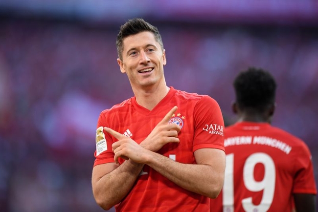 កីឡាករ Robert Lewandowski