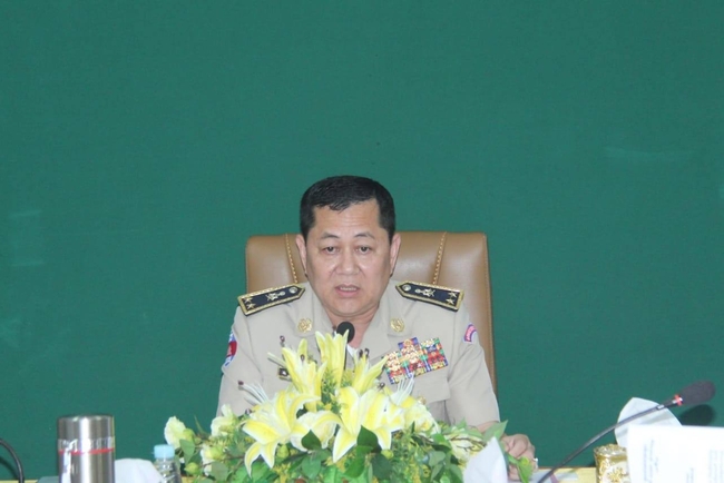 ឧត្តមសេនីយ៍ទោ ឯម កុសល