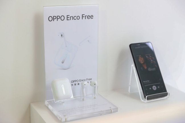កាសឥតខ្សែ&nbsp;OPPO Enco Free true wireless headphone