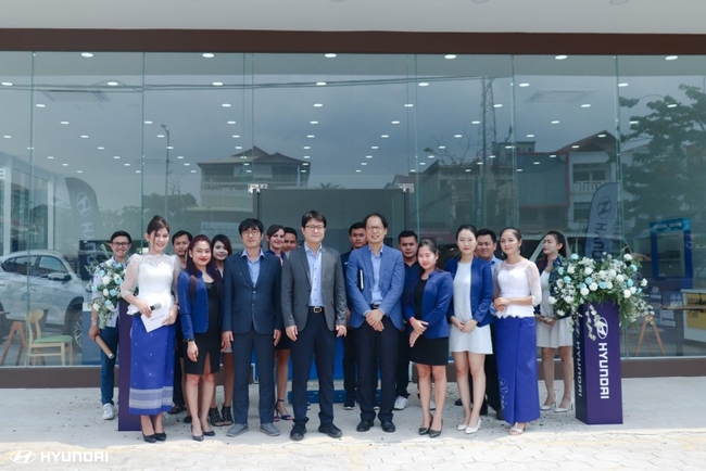 ការបើកដំណើរការសាកល្បងអាគារតាំងលក់រថយន្ត Hyundai
