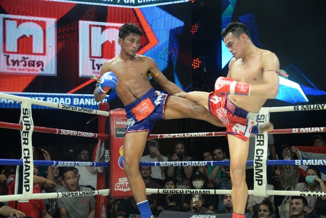ការប្រកួតរវាង ព្រំ សំណាង និងស៊នខាវ