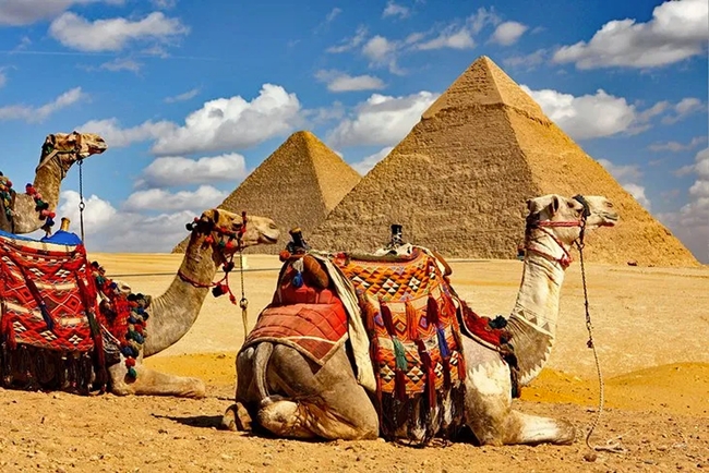 ប្រាសាទ ពីរ៉ាមីត ប្រទេស Egypt