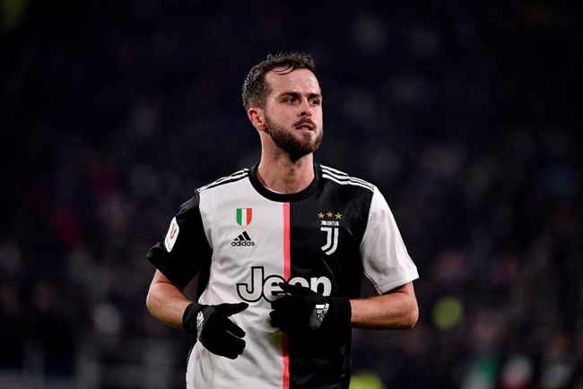  កីឡាករ Miralem Pjanic
