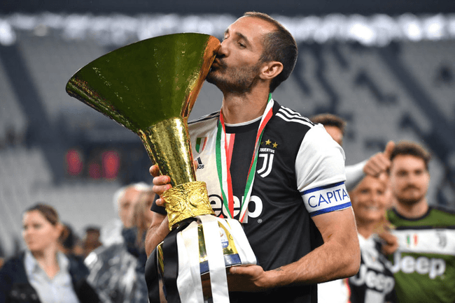  ខ្សែការពារ Giorgio Chiellini