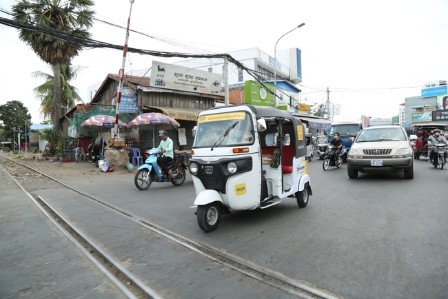 ក្រុមហ៊ុន TADA 