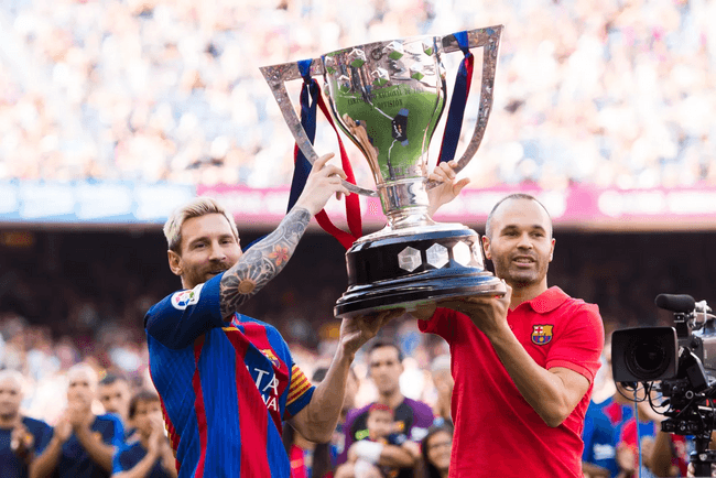 Messi , Iniesta លើកពាន La Liga រដូវកាលមុន