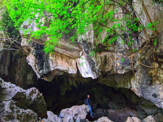 ទិដ្ឋភាព ភ្នំកំពង់ត្រាច