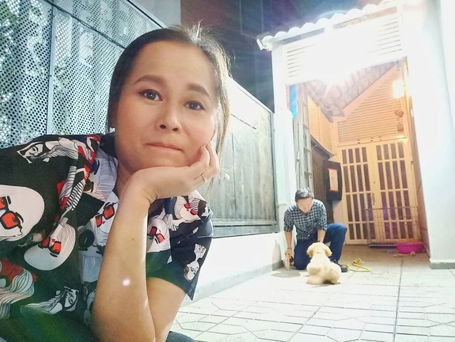 Dj Nana និងស្វាមី