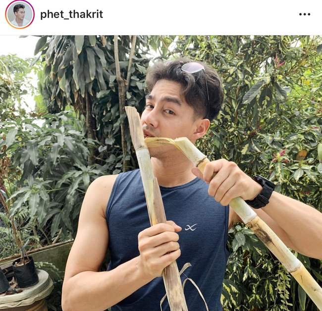 Phet Thakrit