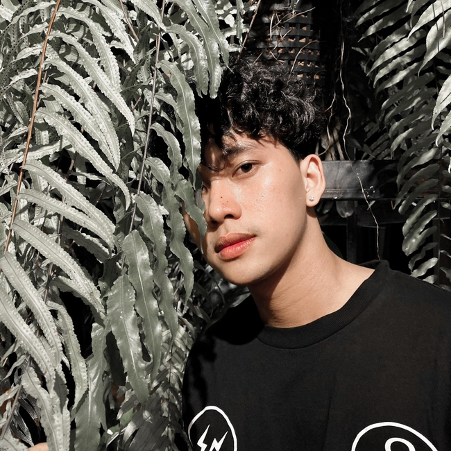 ហន គឹមធាន