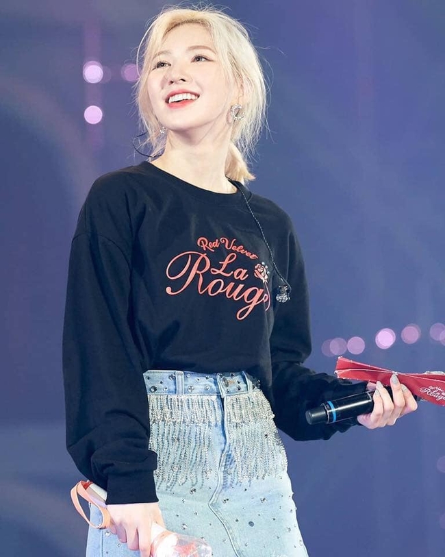 Wendy សមាជិកក្រុម Red Velvet 