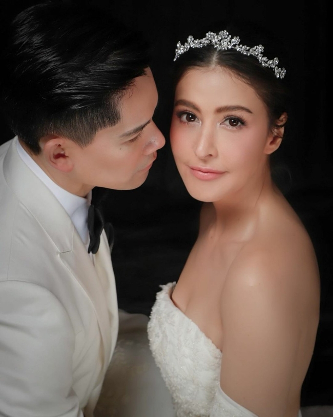 Sririta និងស្វាមី