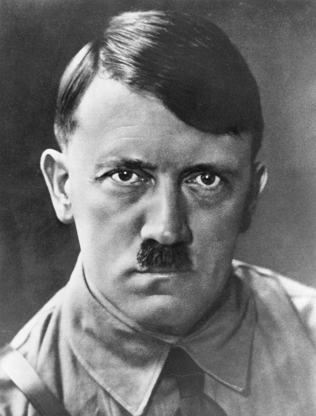 លោក Adolf Hilter អ្នកនយោបាយអាល្លឺម៉ង់