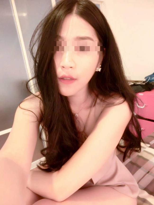 &nbsp; នាង&nbsp;Apitchaya Jareondee